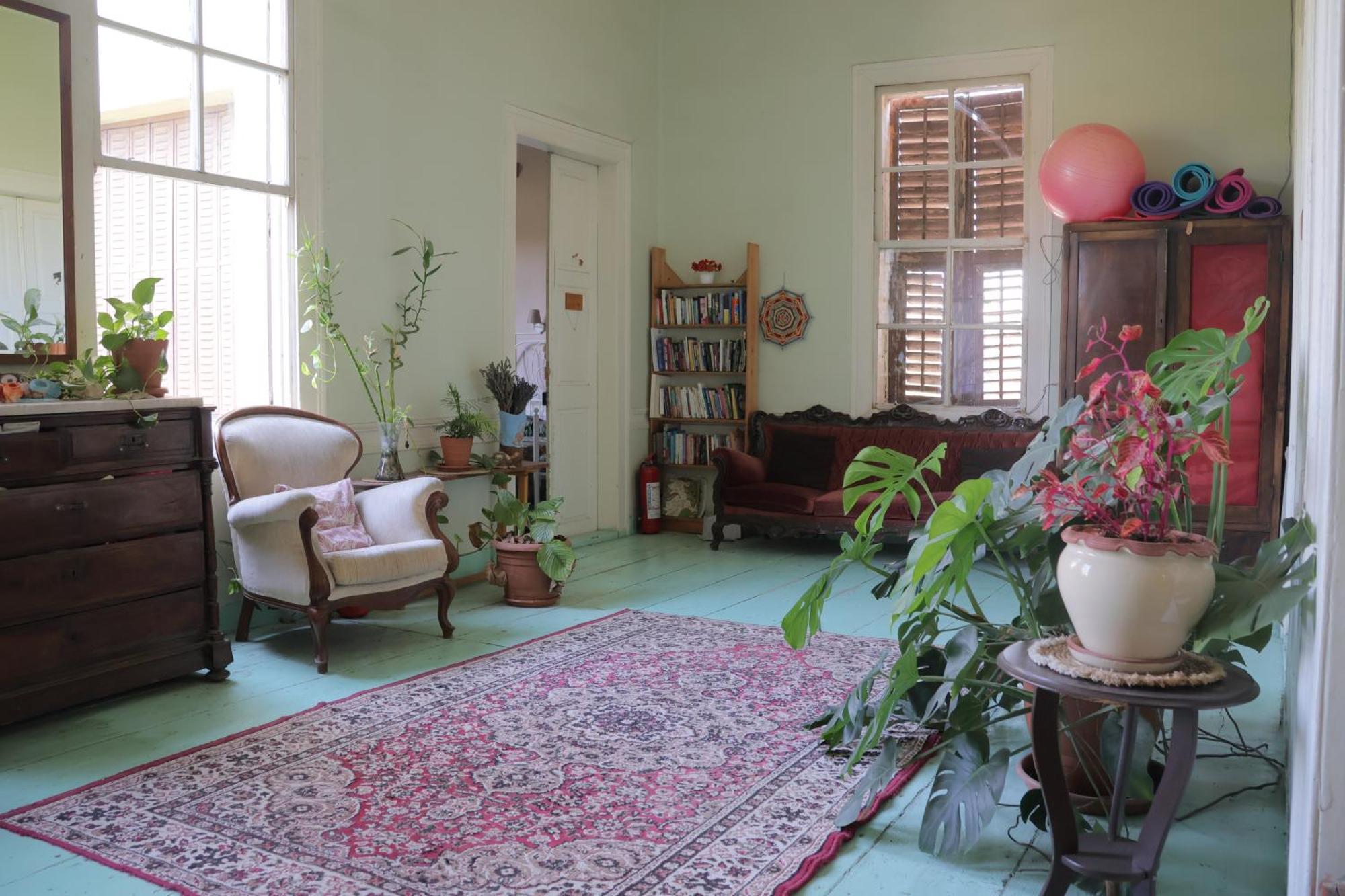 Lotus Garden Hostel Измир Экстерьер фото